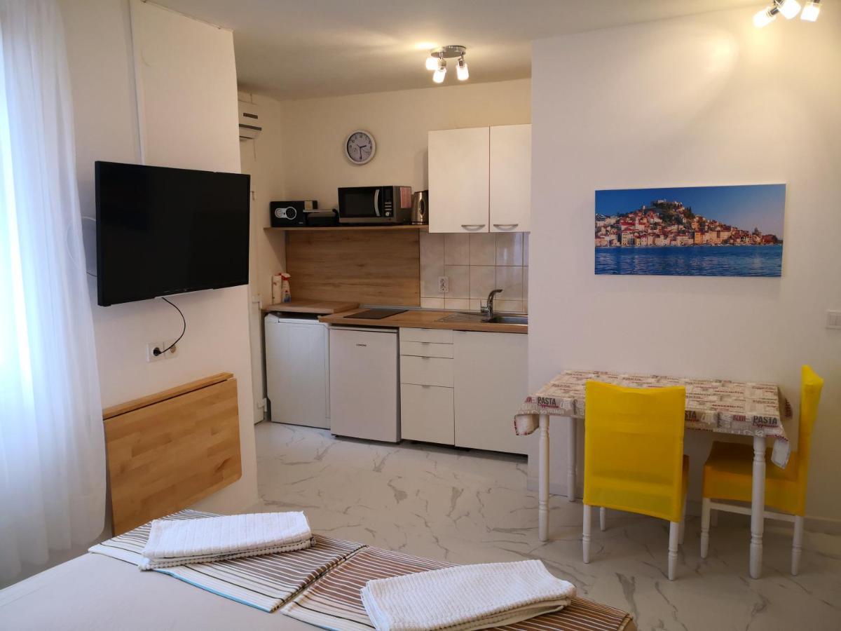 City Center Garden Apartments Šibenik Exteriör bild