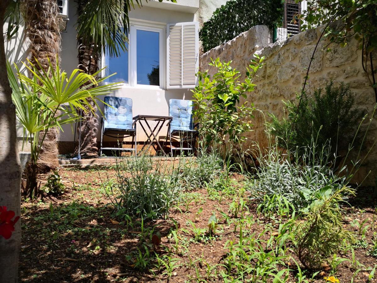 City Center Garden Apartments Šibenik Exteriör bild