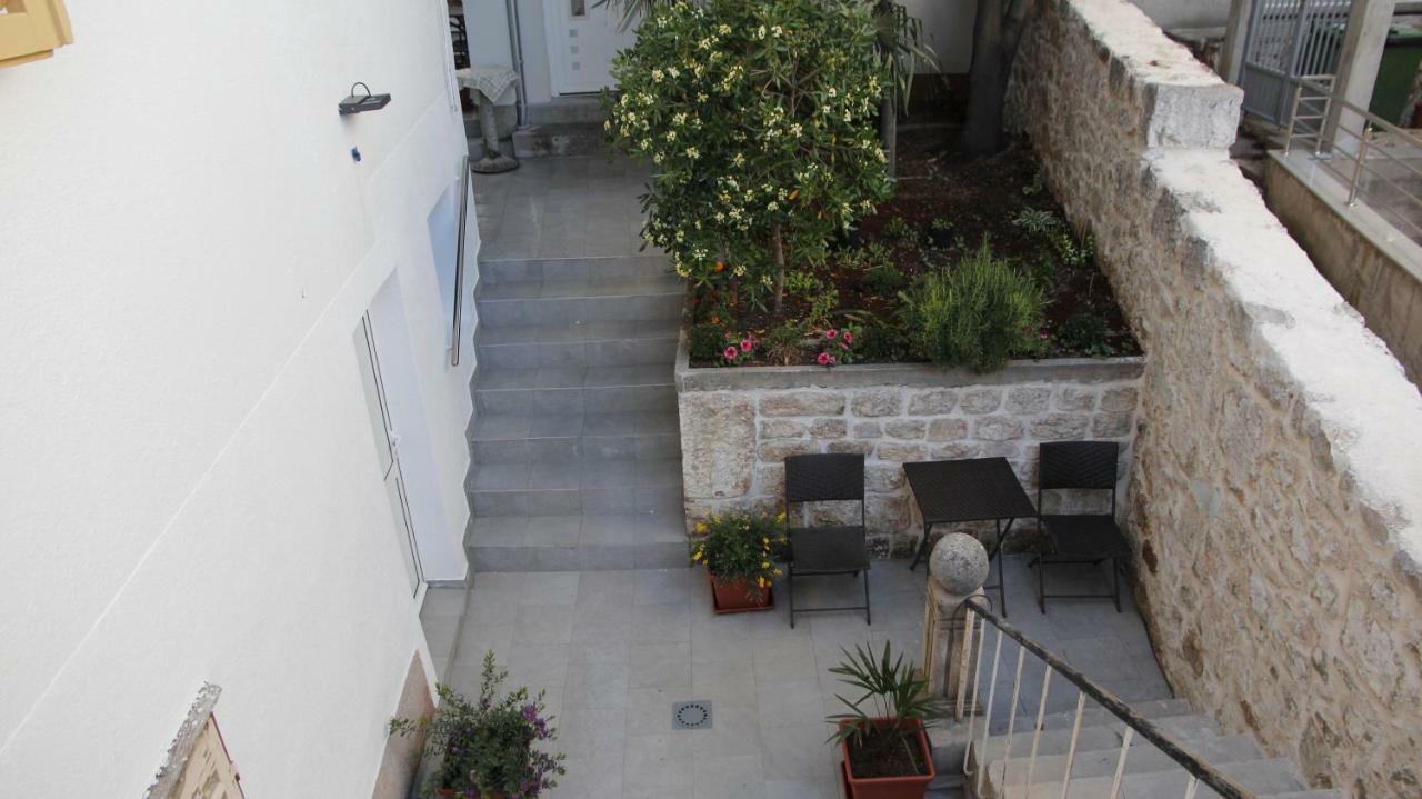 City Center Garden Apartments Šibenik Exteriör bild